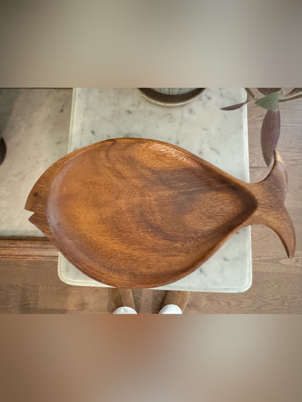 Vintage acacia Wooden Fish-Shaped platter/dish